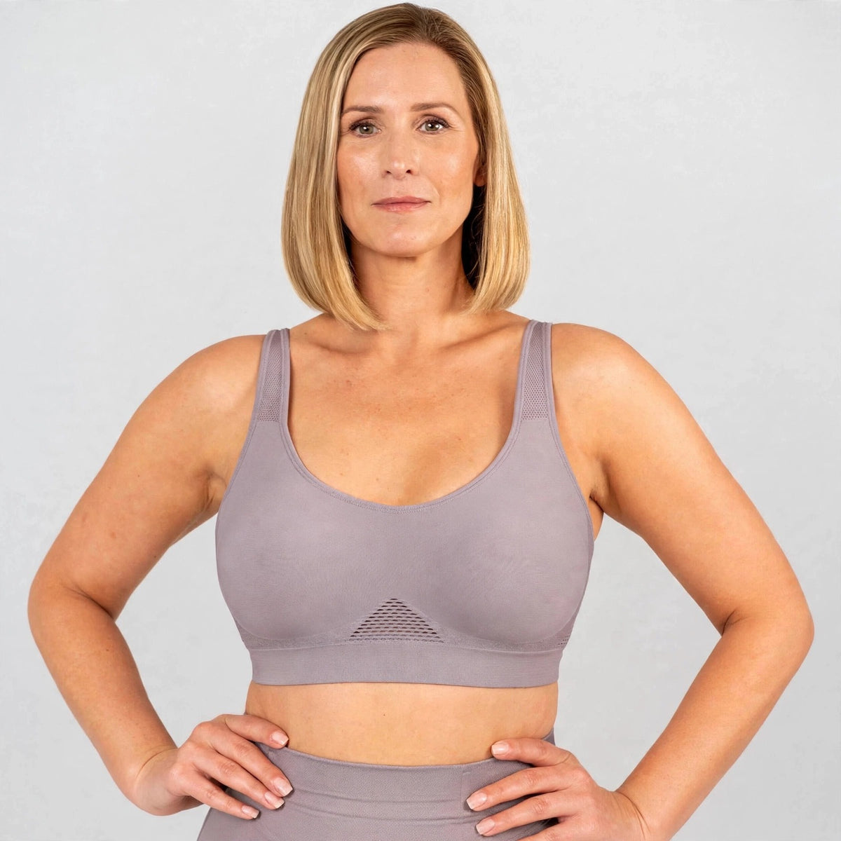 Breathable Support Bra With Adjustable Straps