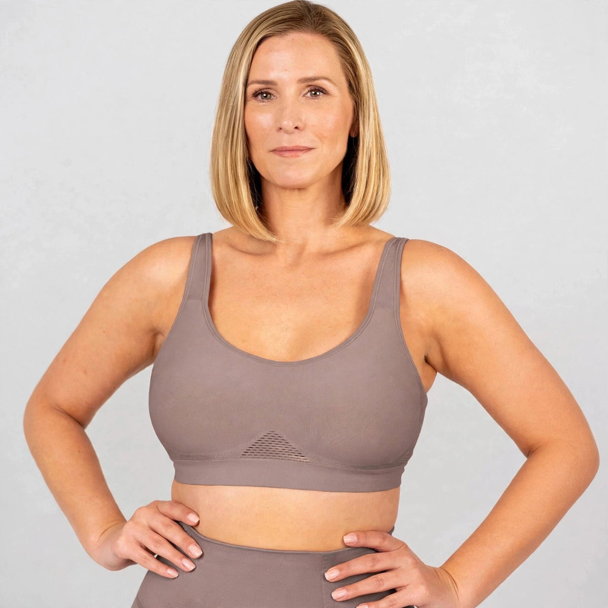 Breathable Support Bra With Adjustable Straps